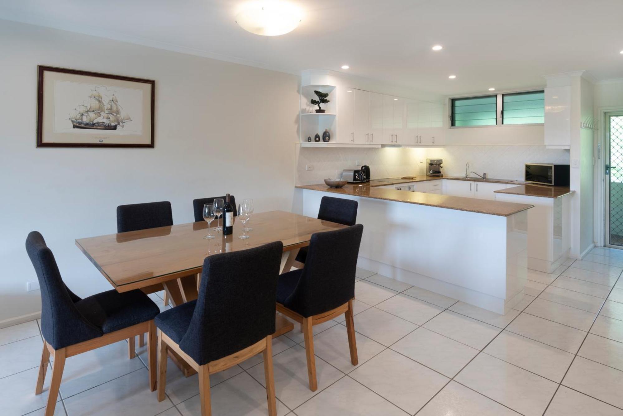 Poinciana Lodge - 2 Bedroom - On Hamilton Island By Hiha Exterior photo